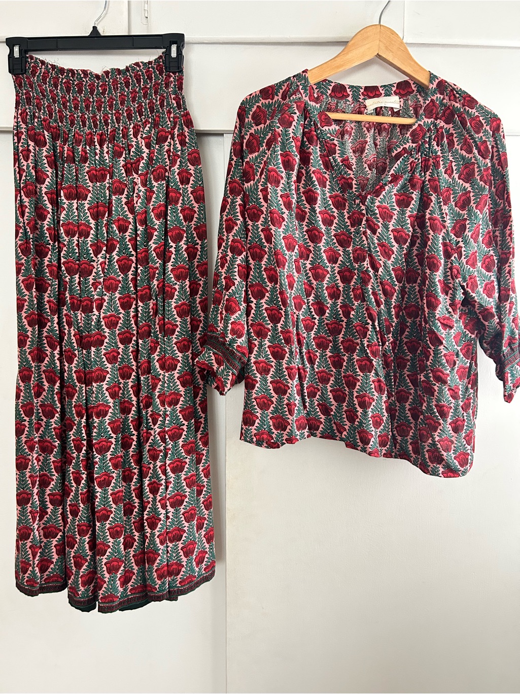 Natalie Martin Red, Pink, Green, Floral Smocked Maxi Dress Os Skirt & S Top